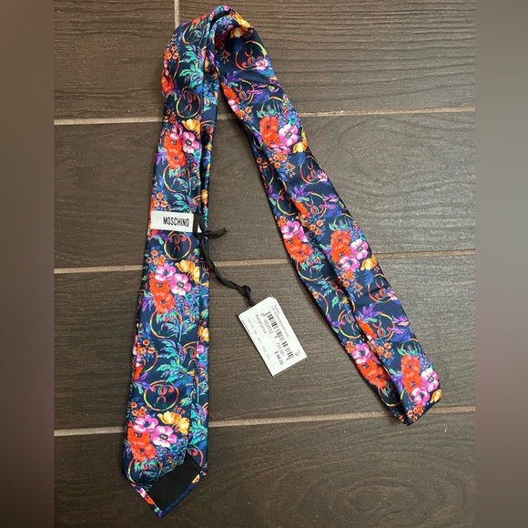NWT Moschino Silk Floral Skinny Tie - Picture 2 of 5